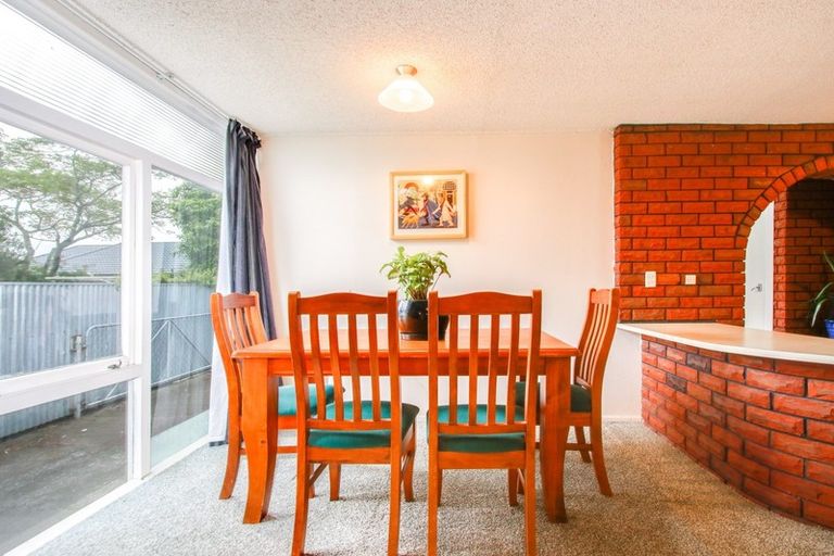 Photo of property in 1/125 Taradale Road, Onekawa, Napier, 4110