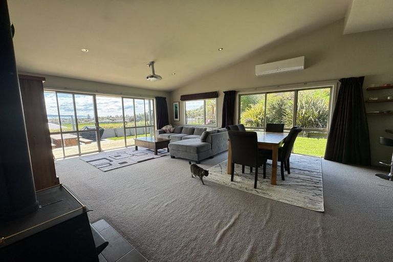 Photo of property in 29 Ngawhatu Road, Stoke, Nelson, 7011