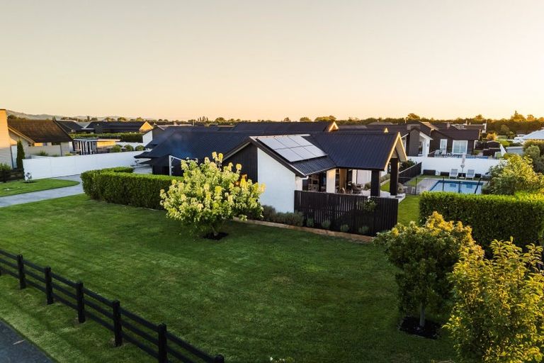 Photo of property in 7 Moemoea Place, Cambridge, 3434