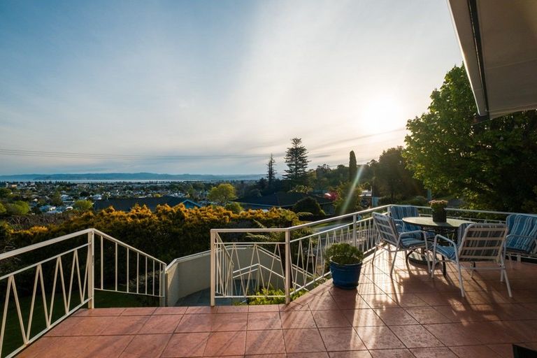 Photo of property in 2 Hill Road, Whataupoko, Gisborne, 4010