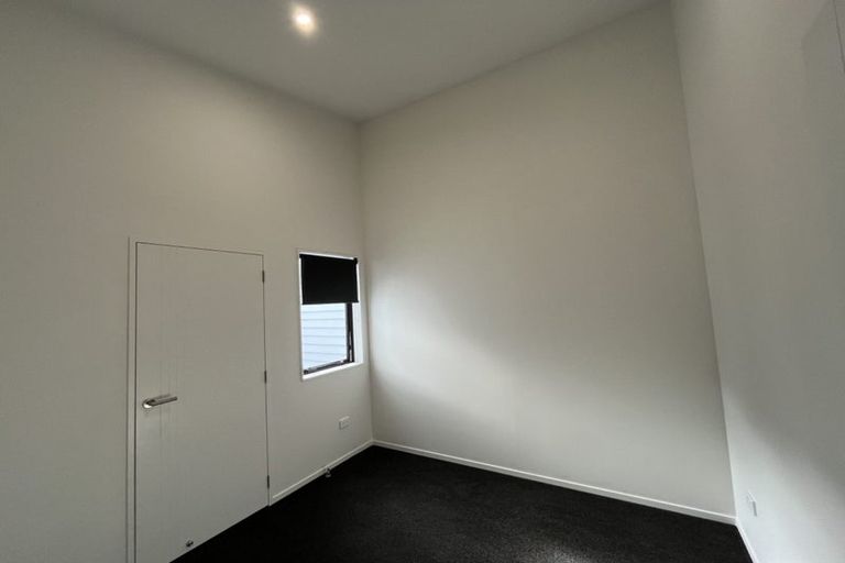 Photo of property in 12 Rangimarie Close, Opaheke, Papakura, 2113