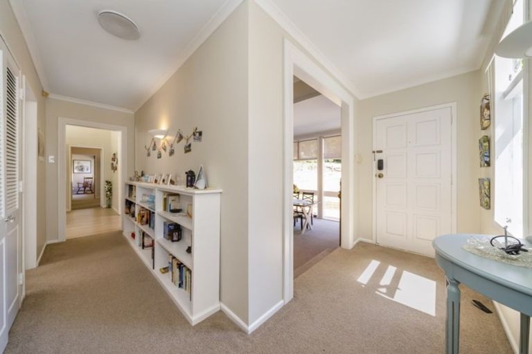 Photo of property in 30 Marlborough Street, Silverstream, Upper Hutt, 5019