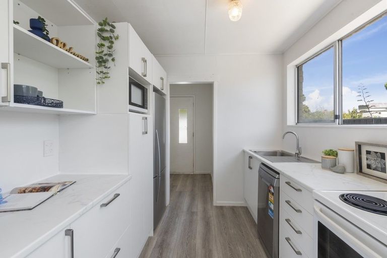 Photo of property in 64a Te Rauparaha Street, Otaki, 5512