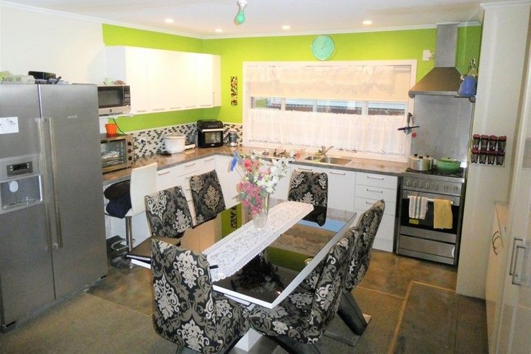 Photo of property in 2 Mawhera Street, Dobson, Greymouth, 7805