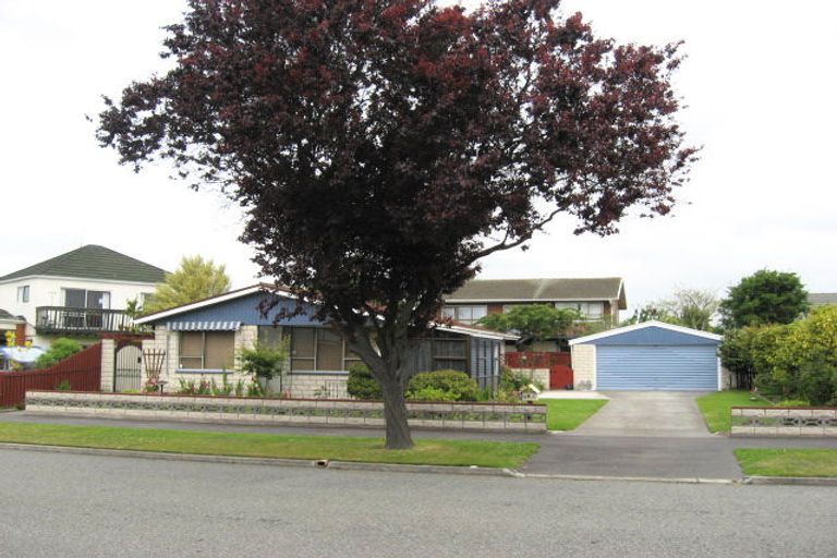 Photo of property in 3 Birkenhead Street, Avonhead, Christchurch, 8042