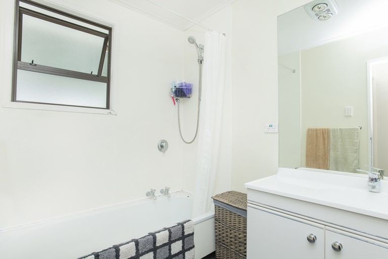 Photo of property in 5 Justin Street, Mangapapa, Gisborne, 4010