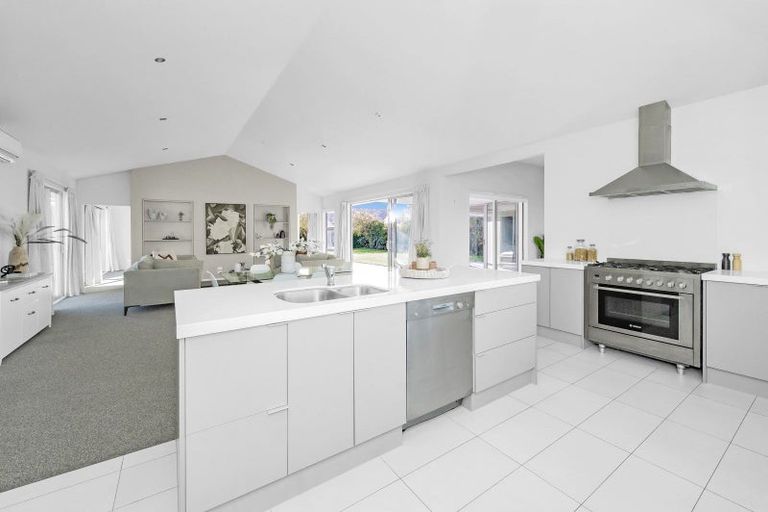 Photo of property in 26 Melville Crescent, Rolleston, 7614