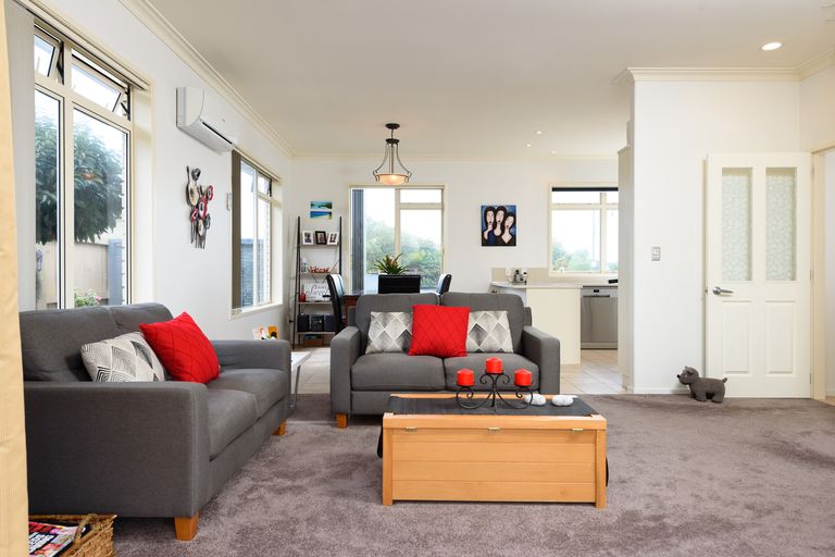 Photo of property in 48 Aranui Drive, Papamoa Beach, Papamoa, 3118