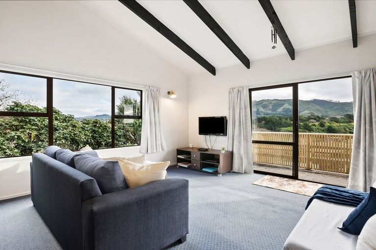 Photo of property in 4a Arawhata Street, Ranui, Porirua, 5024