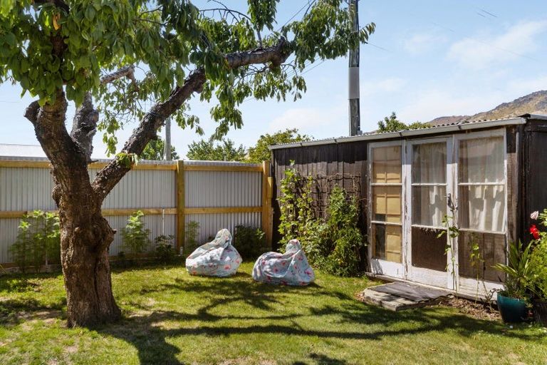 Photo of property in 14 Ortive Street, Cromwell, 9310