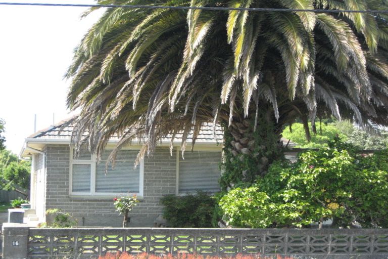 Photo of property in 16 Rowses Road, Aranui, Christchurch, 8061