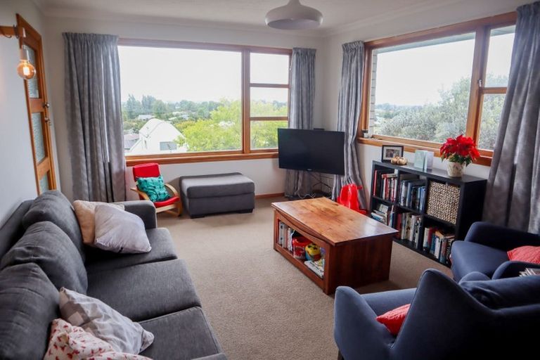 Photo of property in 2/39 Parklands Drive, Huntsbury, Christchurch, 8022