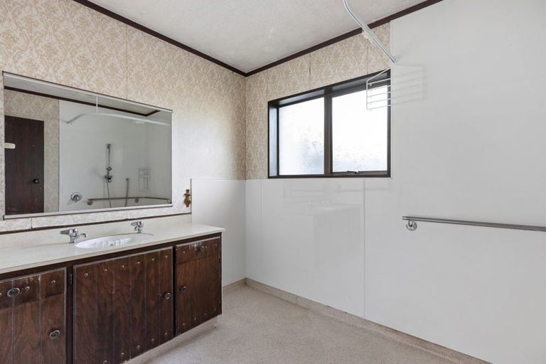 Photo of property in 353a Oceanbeach Road, Mount Maunganui, 3116