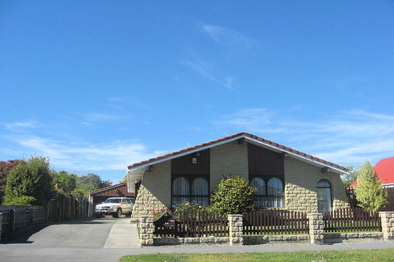 Photo of property in 68 Lakewood Drive, Burwood, Christchurch, 8083