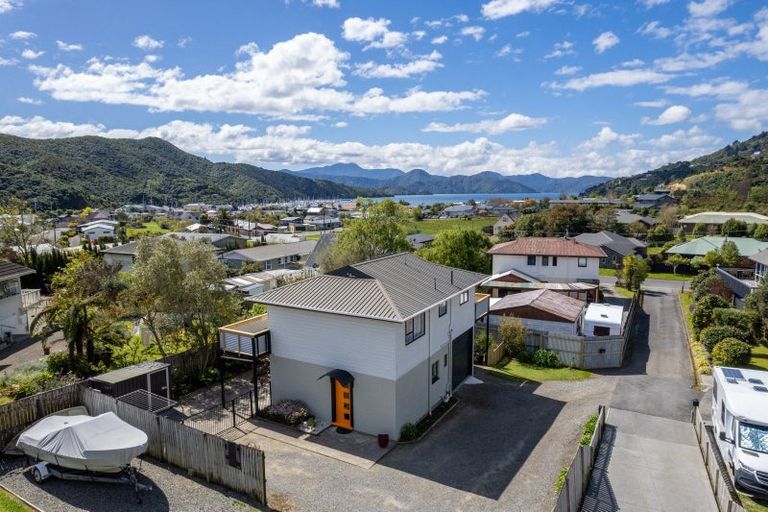 Photo of property in 13a Turners Road, Waikawa, Picton, 7220