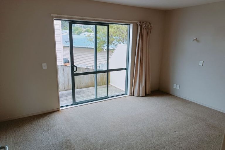 Photo of property in 17a Fisher Street, Johnsonville, Wellington, 6037