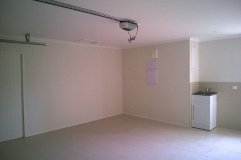 Photo of property in 11 Koko Mews, Mangere Bridge, Auckland, 2022