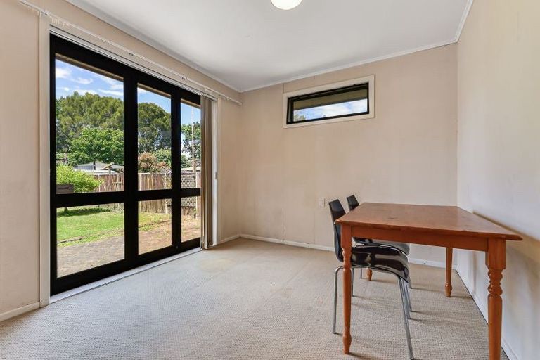 Photo of property in 68 Carrington Avenue, Silverdale, Hamilton, 3216