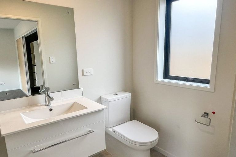 Photo of property in 14 Oakmill Drive, Casebrook, Christchurch, 8051