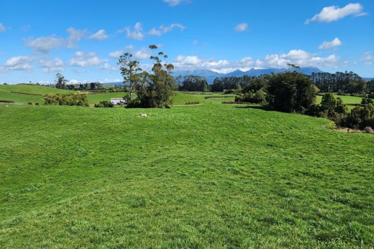 Photo of property in 868 Upland Road, Egmont Village, New Plymouth, 4372