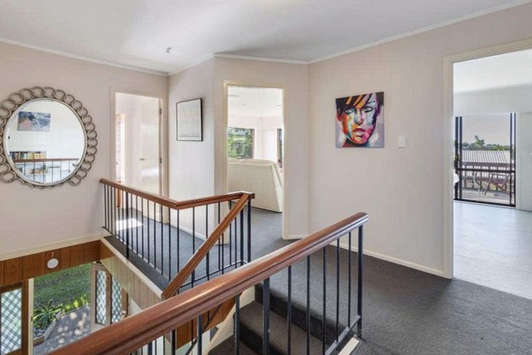 Photo of property in 40 Akoranga Drive, Northcote, Auckland, 0627