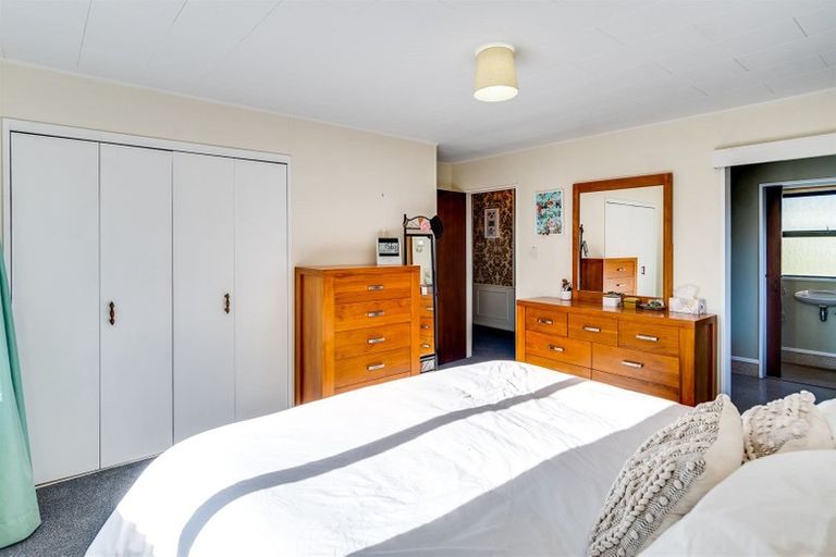 Photo of property in 42 Simla Avenue, Havelock North, 4130