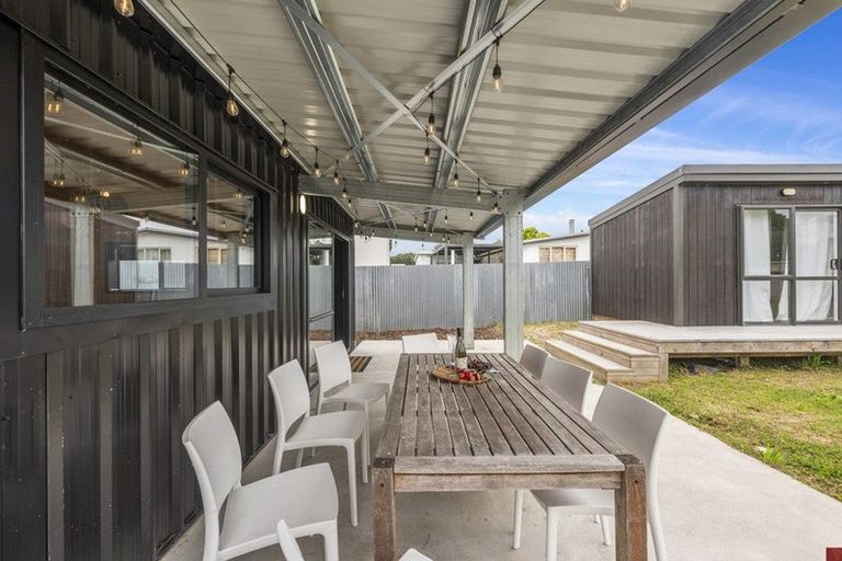 Photo of property in 24 Rangatira Drive, Mangakino, 3421