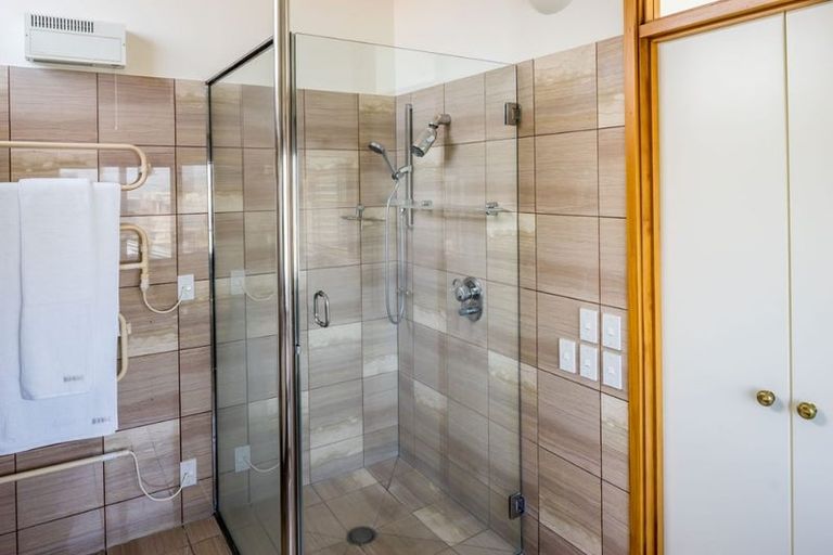 Photo of property in 13 Talavera Terrace, Kelburn, Wellington, 6012