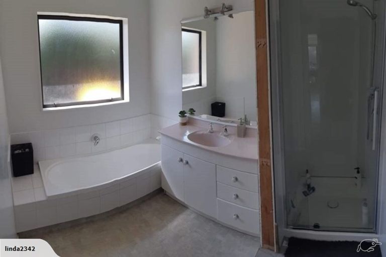 Photo of property in 1 Grevillea Place, Mount Maunganui, 3116