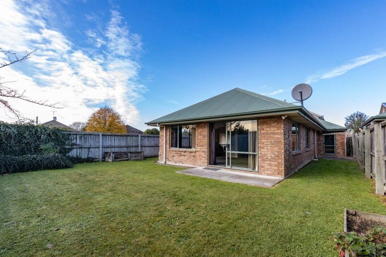 Photo of property in 9d Lindon Street, Rangiora, 7400