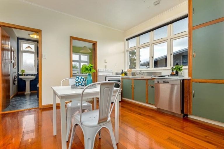Photo of property in 127 Maxwells Line, Awapuni, Palmerston North, 4412