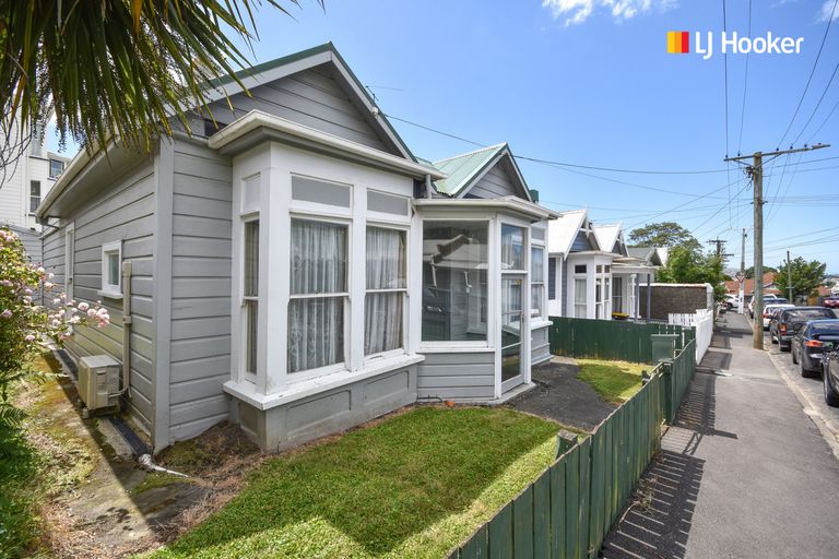 Photo of property in 10 Macbeth Street, Caversham, Dunedin, 9012