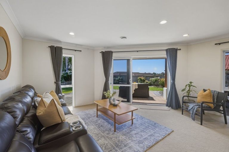 Photo of property in 6 Condor Drive, Pyes Pa, Tauranga, 3112