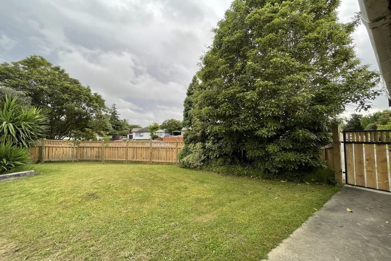 Photo of property in 1 Grant Place, Awapuni, Palmerston North, 4412