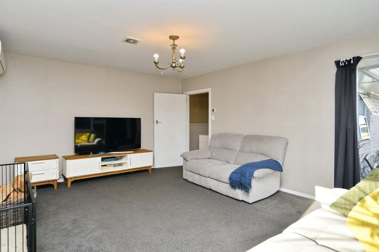 Photo of property in 53 Maces Road, Bromley, Christchurch, 8062