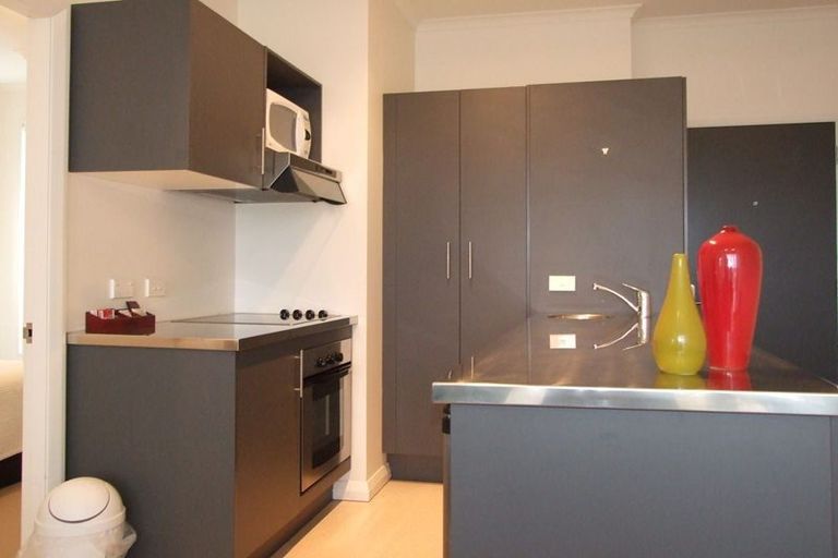 Photo of property in Monvie Apartments, 708/15 Holland Street, Te Aro, Wellington, 6011