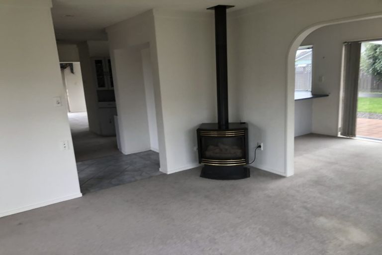 Photo of property in 35 Moreland Avenue, Pukete, Hamilton, 3200