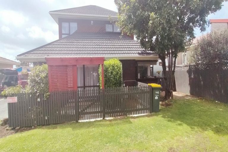 Photo of property in 43 Barnhill Crescent, Pahurehure, Papakura, 2113