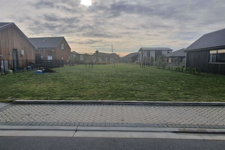 Photo of property in 8 Dow Square, Wigram, Christchurch, 8025