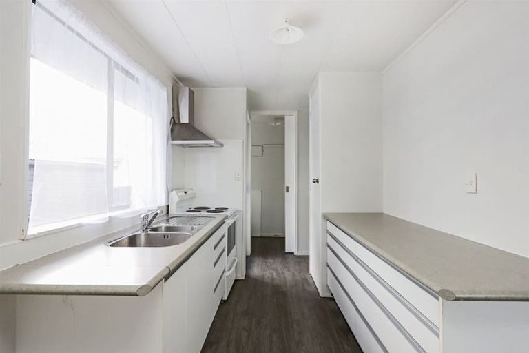 Photo of property in 516b Lowe Street, Camberley, Hastings, 4120