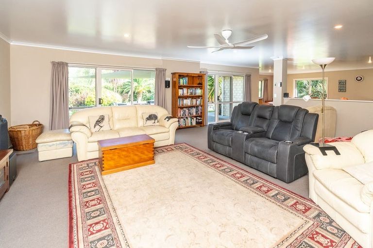 Photo of property in 24b Cogswell Road, Raglan, 3295