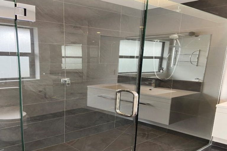 Photo of property in 30 Packard Crescent, Halswell, Christchurch, 8025