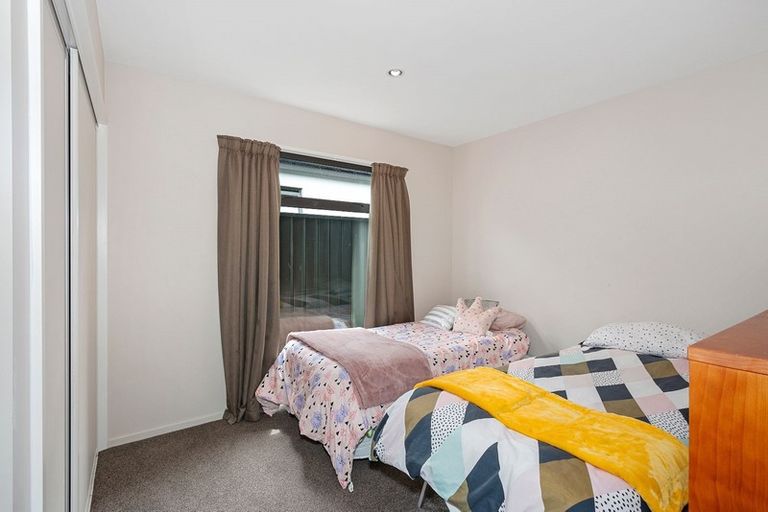 Photo of property in 15b Te Whenu Crescent, Marshland, Christchurch, 8083