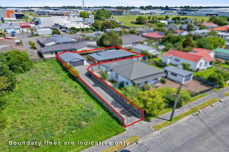 Photo of property in 3 Wilson Street, Islington, Christchurch, 8042