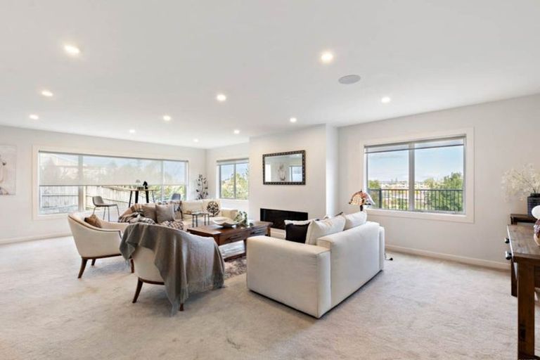 Photo of property in 65 Millennial Way, Orewa, 0931