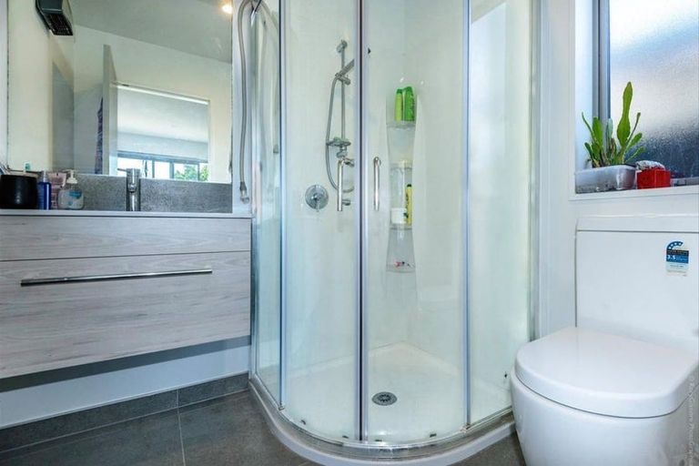 Photo of property in 40 Horoeka Street, Russley, Christchurch, 8042