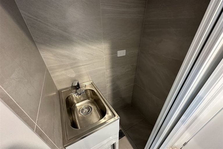 Photo of property in 19 Harewood Street, Whenuapai, Auckland, 0618