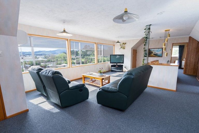 Photo of property in 11 Gebbie Street, Kinmont Park, Mosgiel, 9024