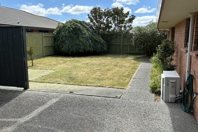 Photo of property in 151 Schnell Drive, Kelvin Grove, Palmerston North, 4414