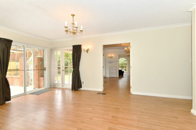 Photo of property in 11 Guinness Crescent, Ilam, Christchurch, 8041